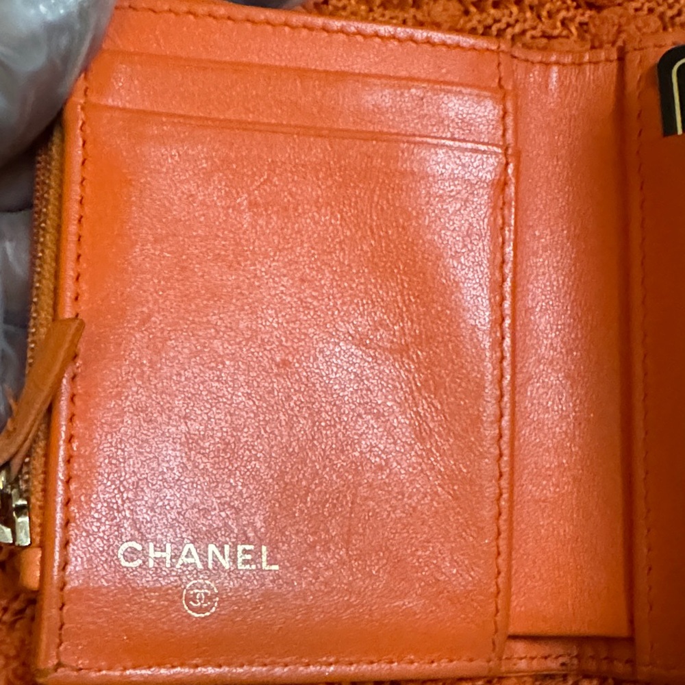 Chanel Gold Logo Orange Quilted Wallet - Picture 11 of 13